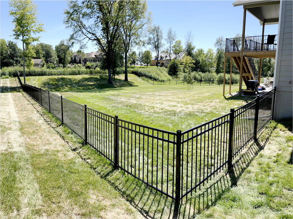 Commercial Aluminum Fence