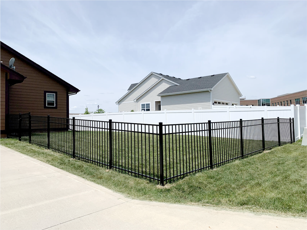 Commercial Aluminum Fence