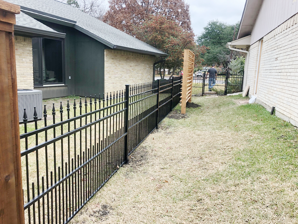 Steel Fencing