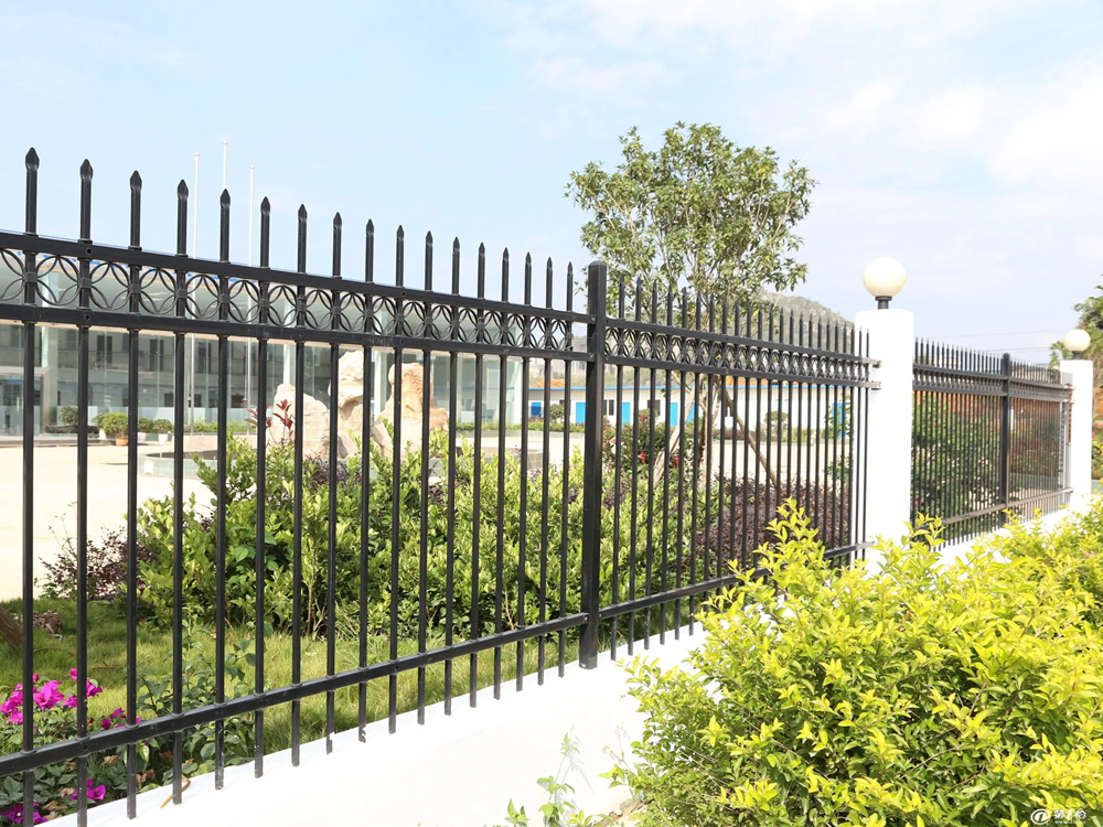 Heavy Duty Steel Fence